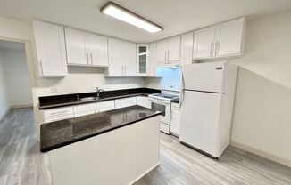 4344 17th St,