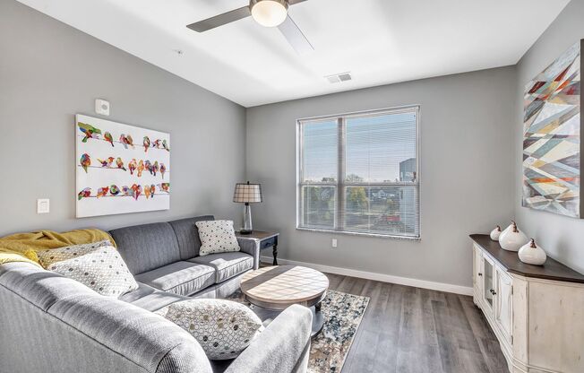 2 beds, 2 baths, 943 sqft, $1,545, Unit 1-102