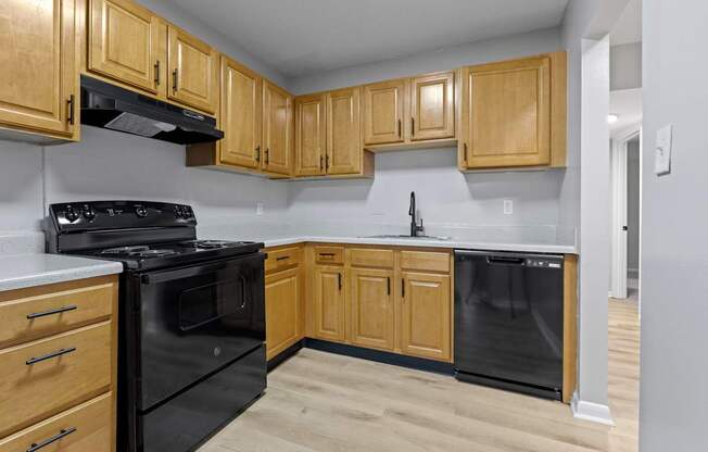Welcome to Fields Apartments - West Side Indianapolis