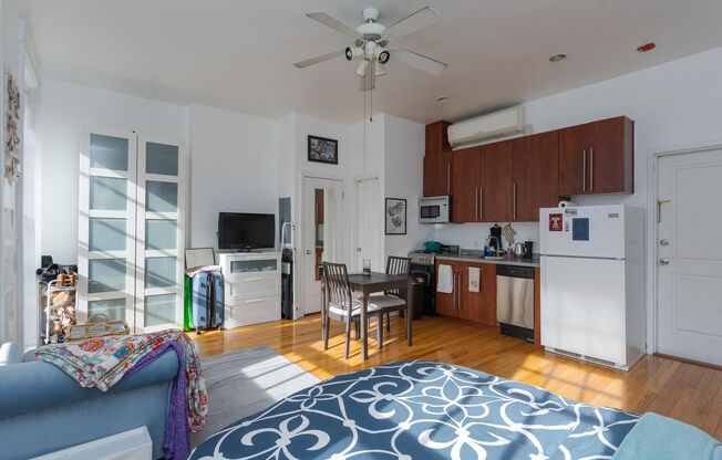 711 Walnut St