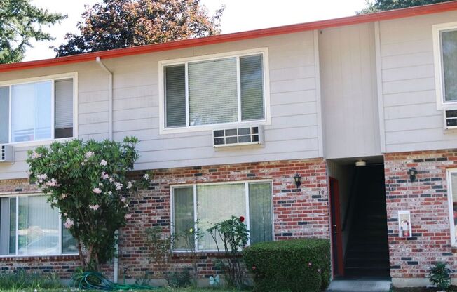 1 bed, 1 bath, 600 sqft, $1,325, Unit 25
