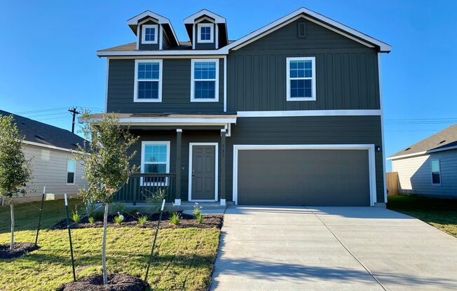 4 BR / 2.5 BA + Loft - 1874 SF Two-Story Home - Summerside, Lockhart!