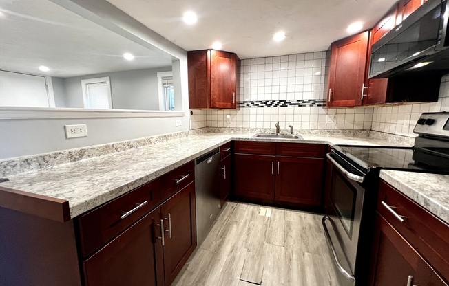 572 MAIN