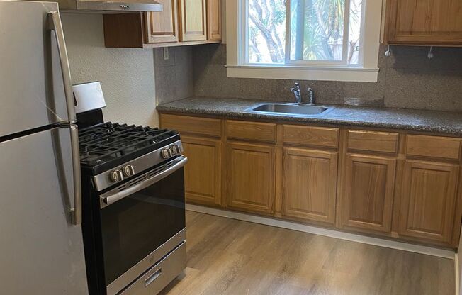 Studio, 1 bath, $1,450, Unit Unit 7