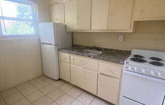 1 bed, 1 bath, 610 sqft, $950, Unit A203