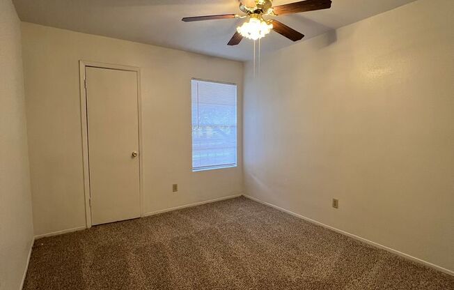 2 beds, 2 baths, 1,000 sqft, $1,225, Unit 414