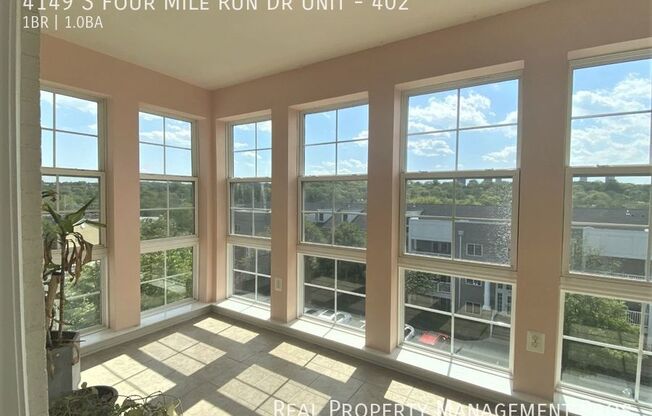 4149 S FOUR MILE RUN DR