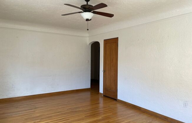 Jack Lan & Verah Apartments