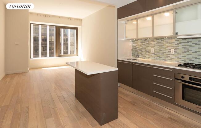 Studio, 1 bath, 669 sqft, $4,200, Unit 22E