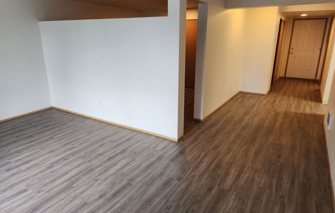1 bed, 1 bath, 650 sqft, $1,895, Unit 305