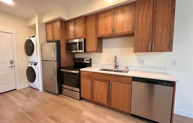 Studio, 1 bath, 448 sqft, $1,400, Unit B301