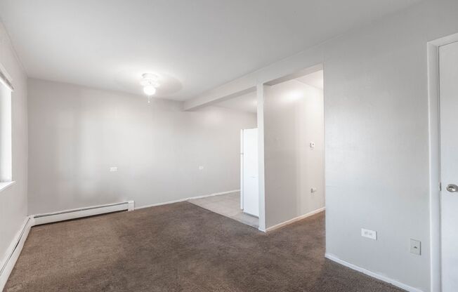 1 bed, 1 bath, 500 sqft, $945