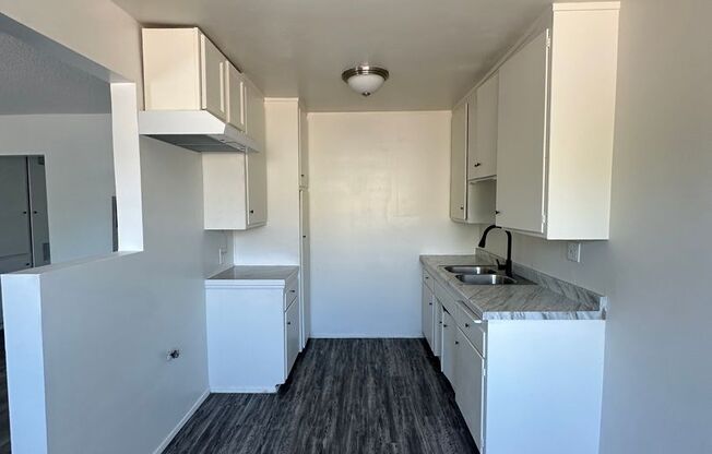 121 S. Chandler Ave