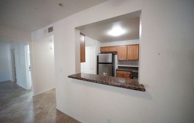 1 bed, 1 bath, $1,195, Unit Building#13 Parcel#138-21-613-299