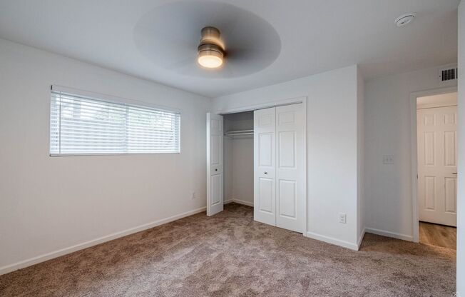 3 beds, 2 baths, 1,200 sqft, $1,995, Unit 2290-03