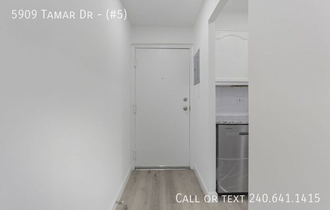 5909 TAMAR DR