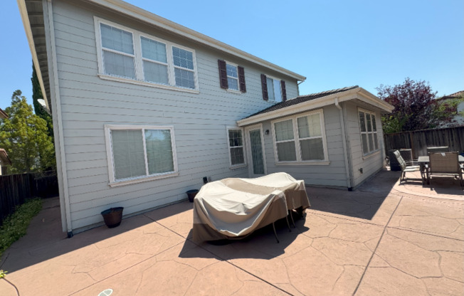 2901 EMBLETON LN