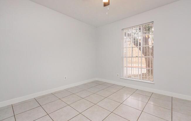 2 beds, 2 baths, 1,025 sqft, $1,289
