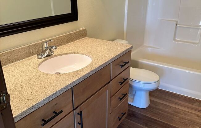 2 beds, 1 bath, $1,200, Unit 8-2545