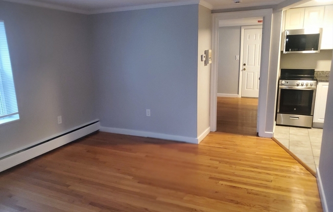 1 bed, 1 bath, 600 sqft, $2,200, Unit 4