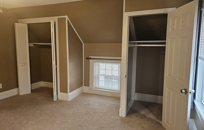 2 beds, 1 bath, 800 sqft, $1,650, Unit 2