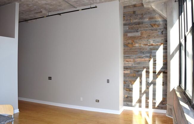 Includes a parking space! South Loop Chicago 1 Bed 1 Bath Apartment