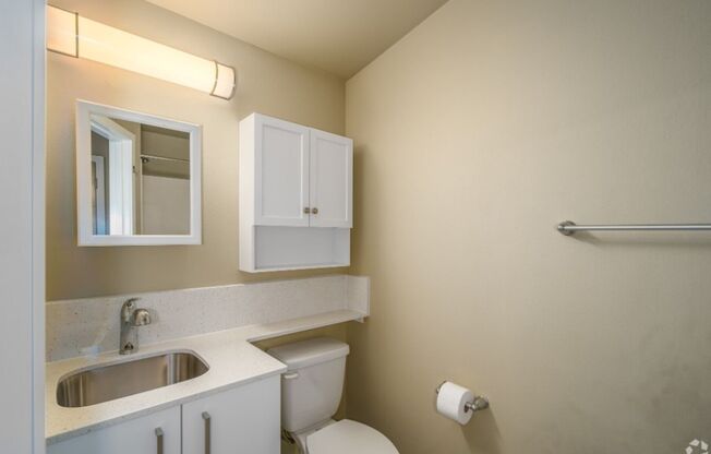 Studio, 1 bath, 180 sqft, $1,249, Unit Unit 503