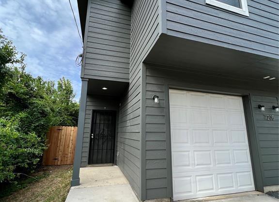 7205 CARVER RD