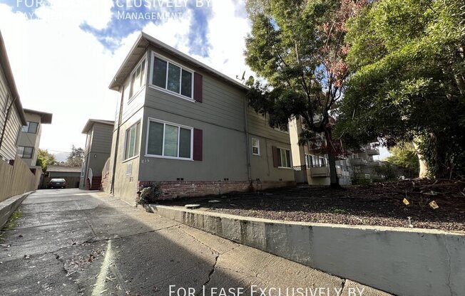 815 El Camino Real