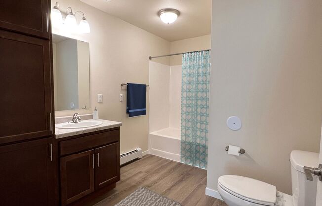 3 beds, 2 baths, 1,092 sqft, $1,490, Unit SH 1220-107