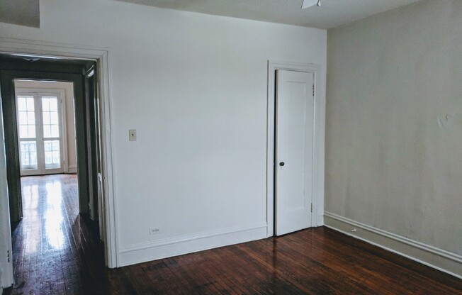 1 bed, 1 bath, $1,195, Unit Apt. 07