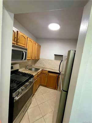 1 bed, 1 bath, 650 sqft, $2,100, Unit 5G