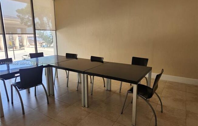 1 bed, 1.5 baths, $3,300, Unit # A 1207