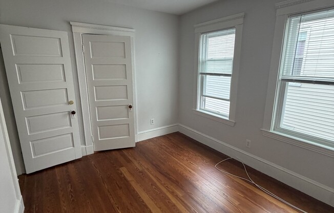 2 beds, 1 bath, 1,200 sqft, $2,500, Unit 3