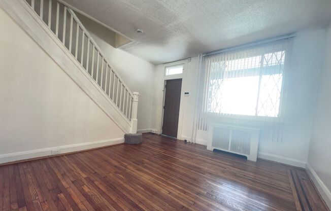 Three Bedroom House In Baltimore