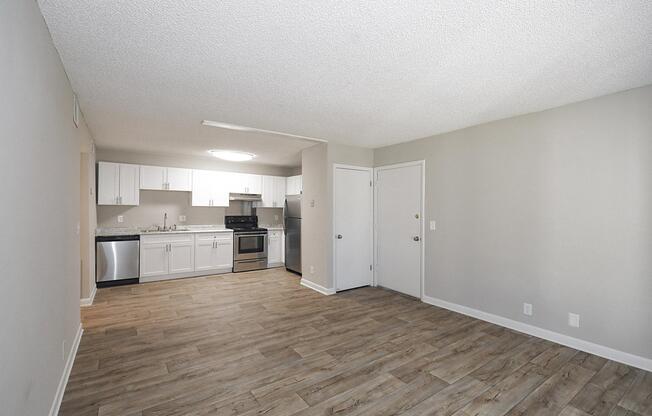 1 bed, 1 bath, 750 sqft, $1,100