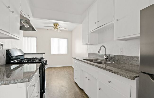 1 bed, 1 bath, $1,900, Unit 19