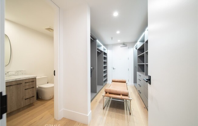 2 beds, 3 baths, 2,230 sqft, $11,000, Unit 14F