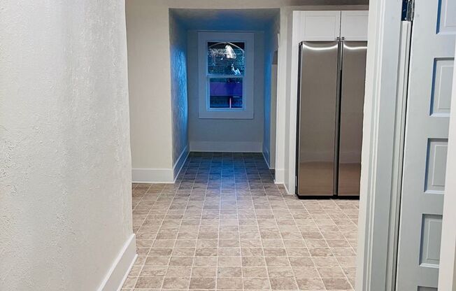 Large renovated 2 bedroom apartment in the heart of Stayton.  Don't miss this opportunity!