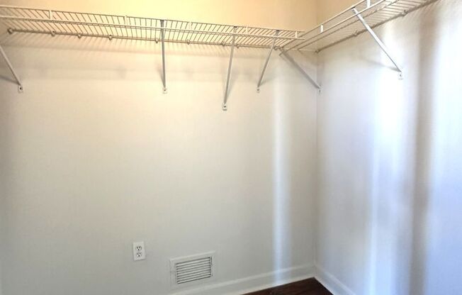 2 beds, 2 baths, 1,034 sqft, $2,650, Unit 901