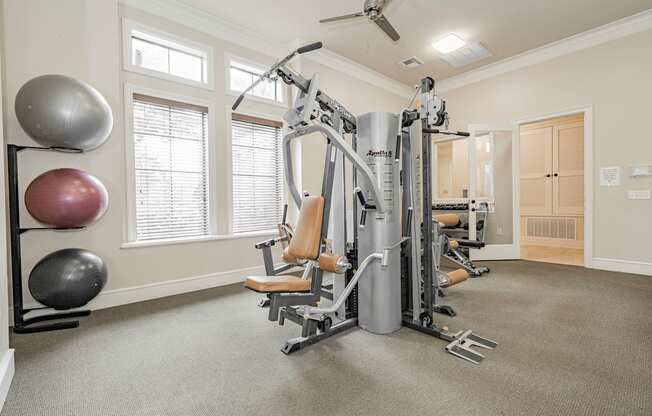 the gym at the preserve apartments