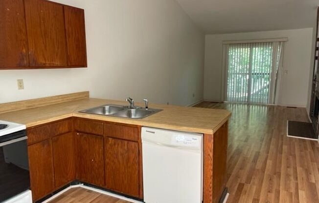 911-C West Chatham Street - Bev Roberts Rentals and Property Management