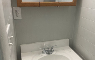 Studio, 1 bath, $499