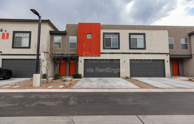 2950 N 38 ST