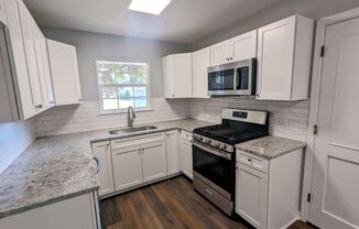 Newly Remodeled Anderson Island Rental