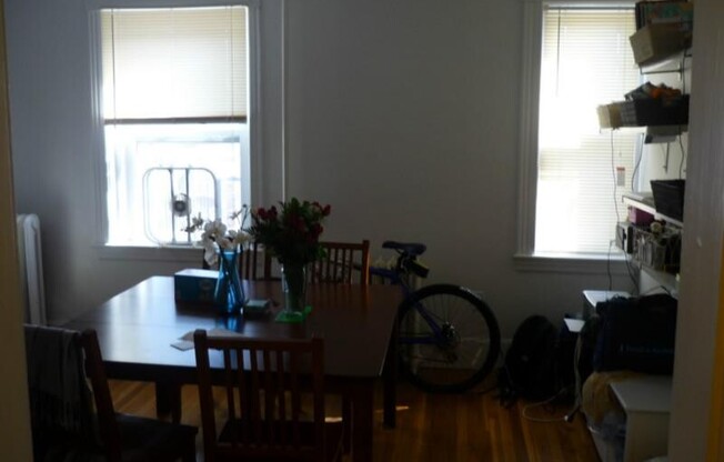 1621 COMMONWEALTH AVE