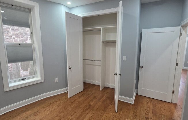 511 BAY RDG PKWY