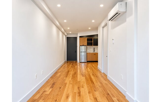 1 bed, 1 bath, 596 sqft, $2,995, Unit 2A