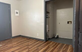 2 beds, 1 bath, $795