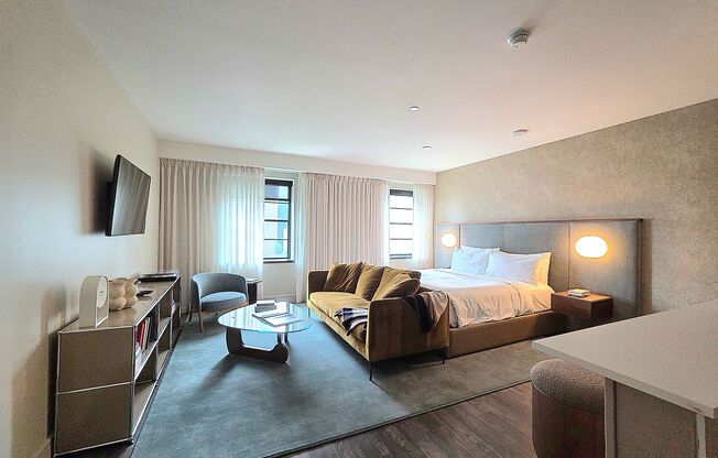 Studio, 1 bath, 680 sqft, $1,644, Unit 1309